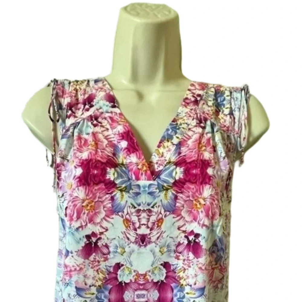 Rachel Roy Floral VNeck Sleeveless Womens Top Size Extra Small